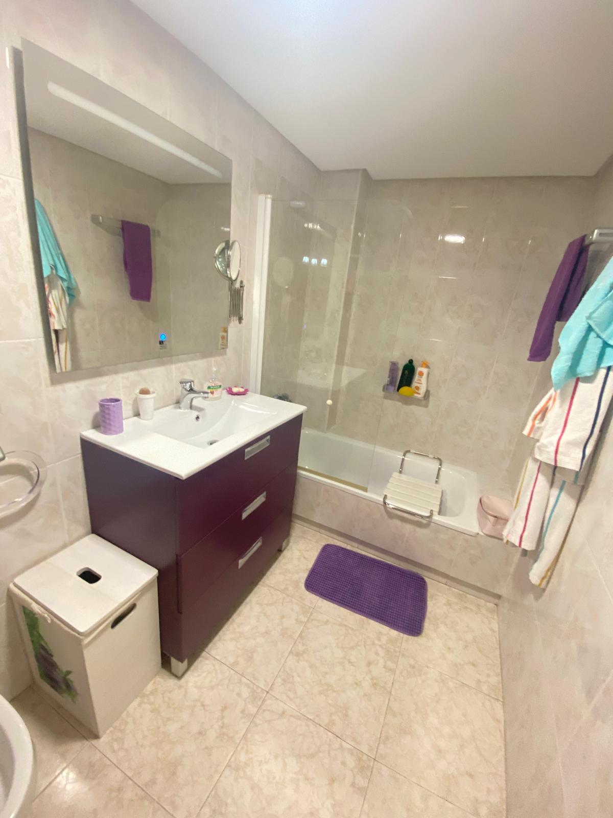 Imagen 17 Apartamento en alquiler en Cáceres / Zona R66, frente al Parque del Príncipe