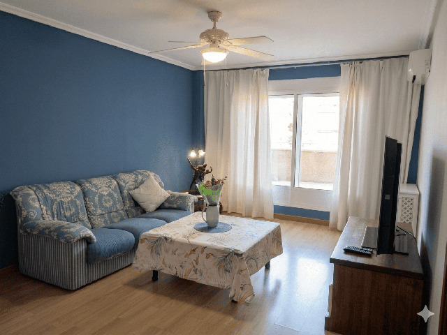 Imagen 1 Inmueble 302417 - Apartamento en alquiler en Cáceres / Zona R66, frente al Parque del Príncipe