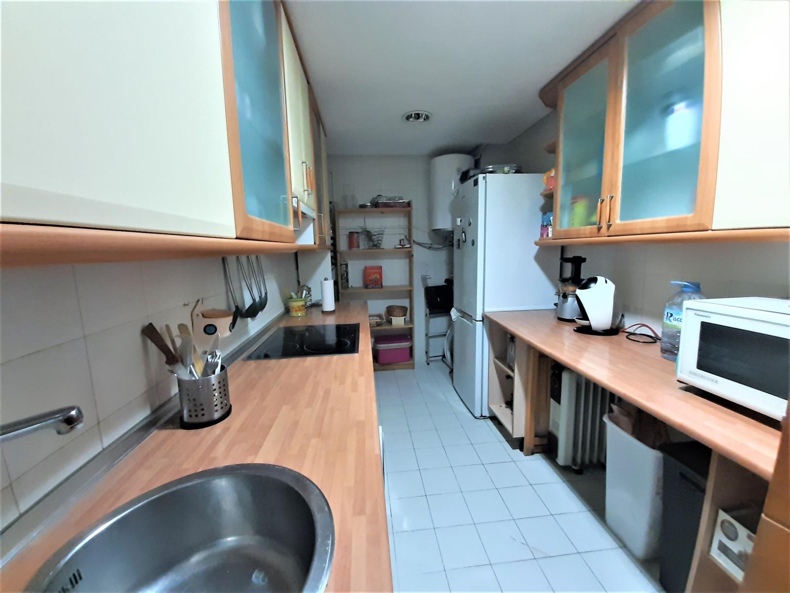 Imagen 21 Apartamento en alquiler en Cáceres / Zona R66, frente al Parque del Príncipe