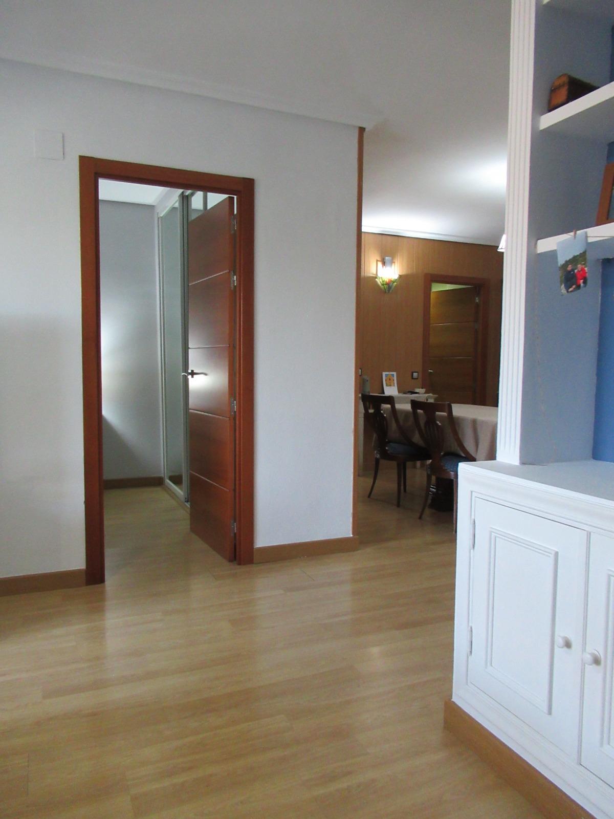 Imagen 5 Apartamento en alquiler en Cáceres / Zona R66, frente al Parque del Príncipe