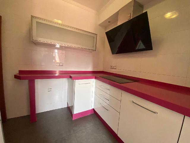 Imagen 2 Inmueble 302703 - Apartamento en alquiler en Cáceres / Zona de Hernán Cortés