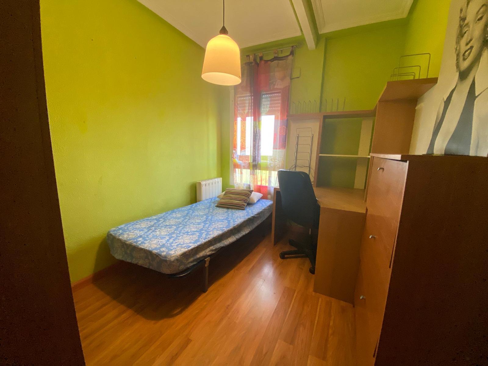 Imagen 13 Apartamento en alquiler en Cáceres / Piso en el centro de Cáceres