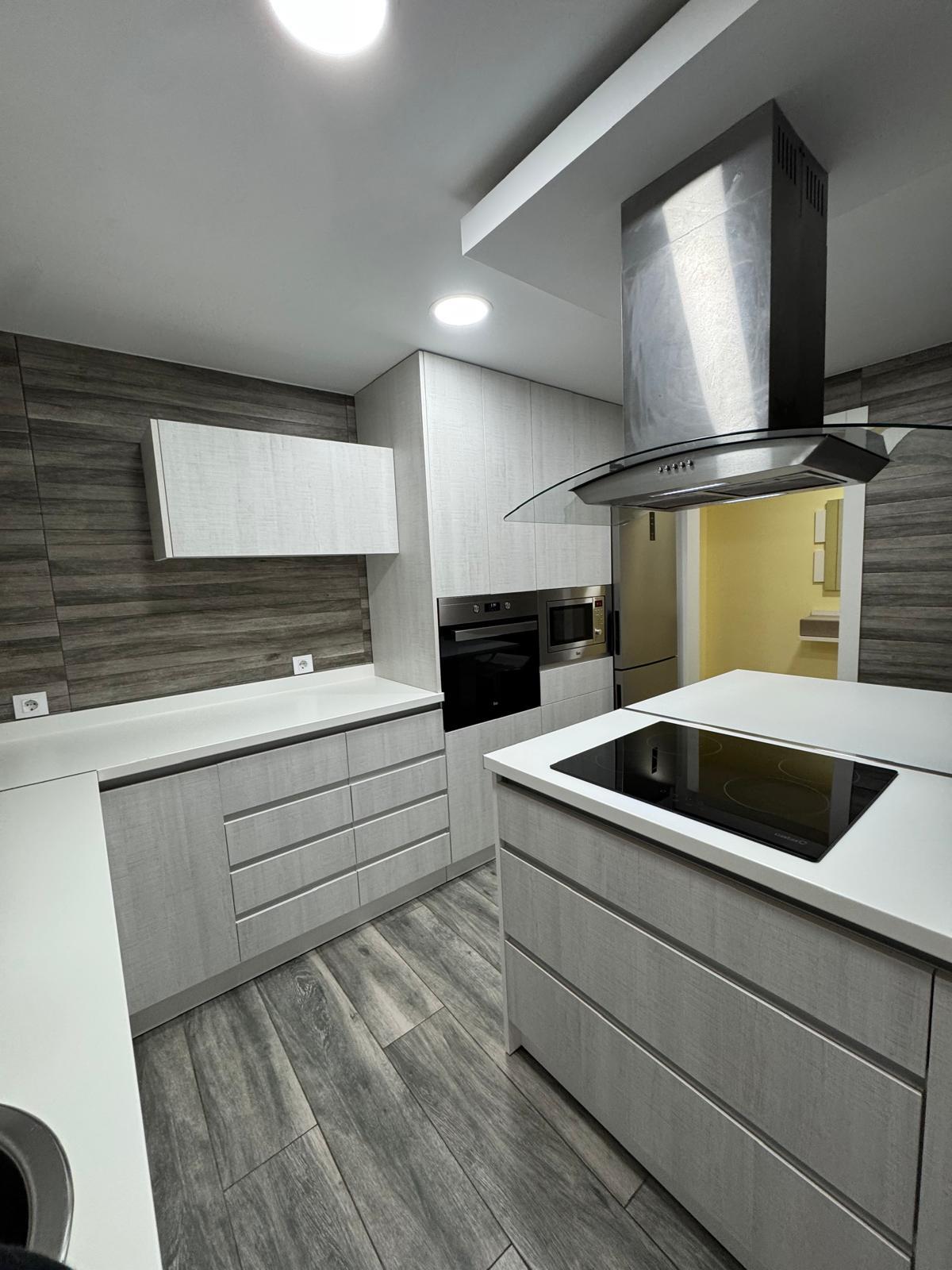 Imagen 8 Apartamento en alquiler en Cáceres / Piso en el  centro de Cáceres