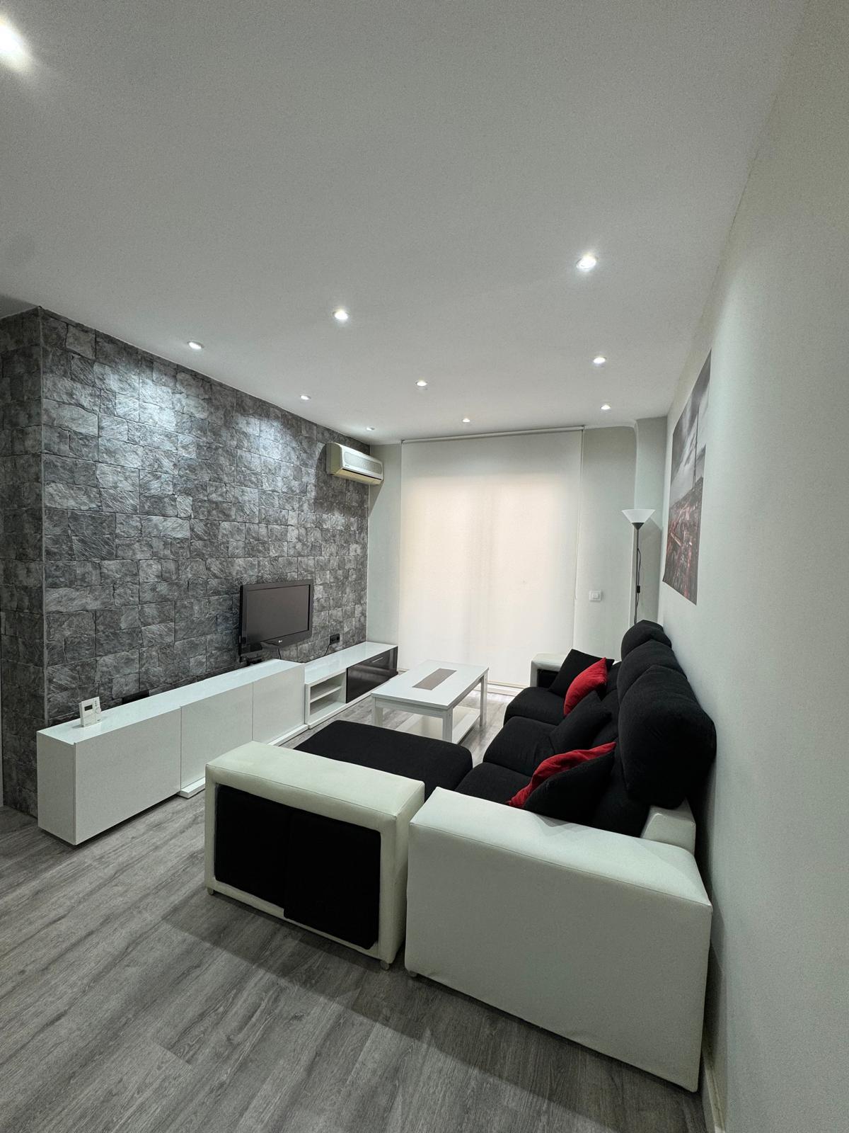 Imagen 13 Apartamento en alquiler en Cáceres / Piso en el  centro de Cáceres
