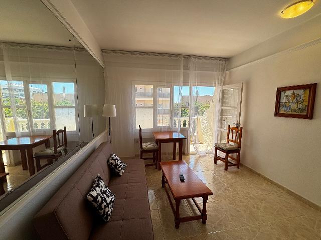 Imagen 5 Inmueble 293962 - Estudio en venta en Torremolinos / Estudio en la Carihuela al lado del Pez Espada