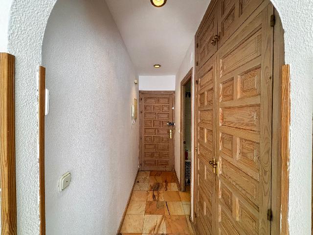 Imagen 10 Inmueble 293962 - Estudio en venta en Torremolinos / Estudio en la Carihuela al lado del Pez Espada