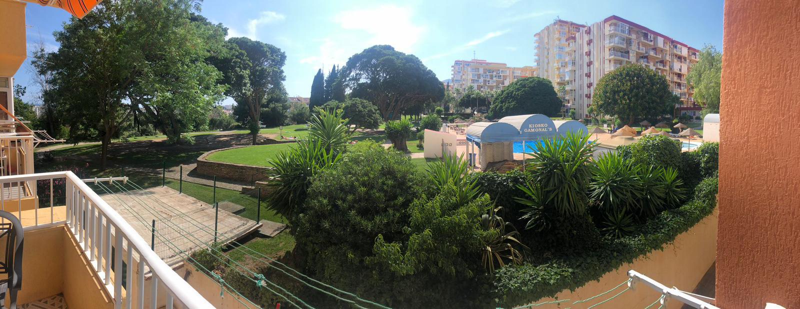 Imagen 28 Piso en venta en Benalmádena / Avd Gamonal, cerca de la playa y del centro del Arroyo