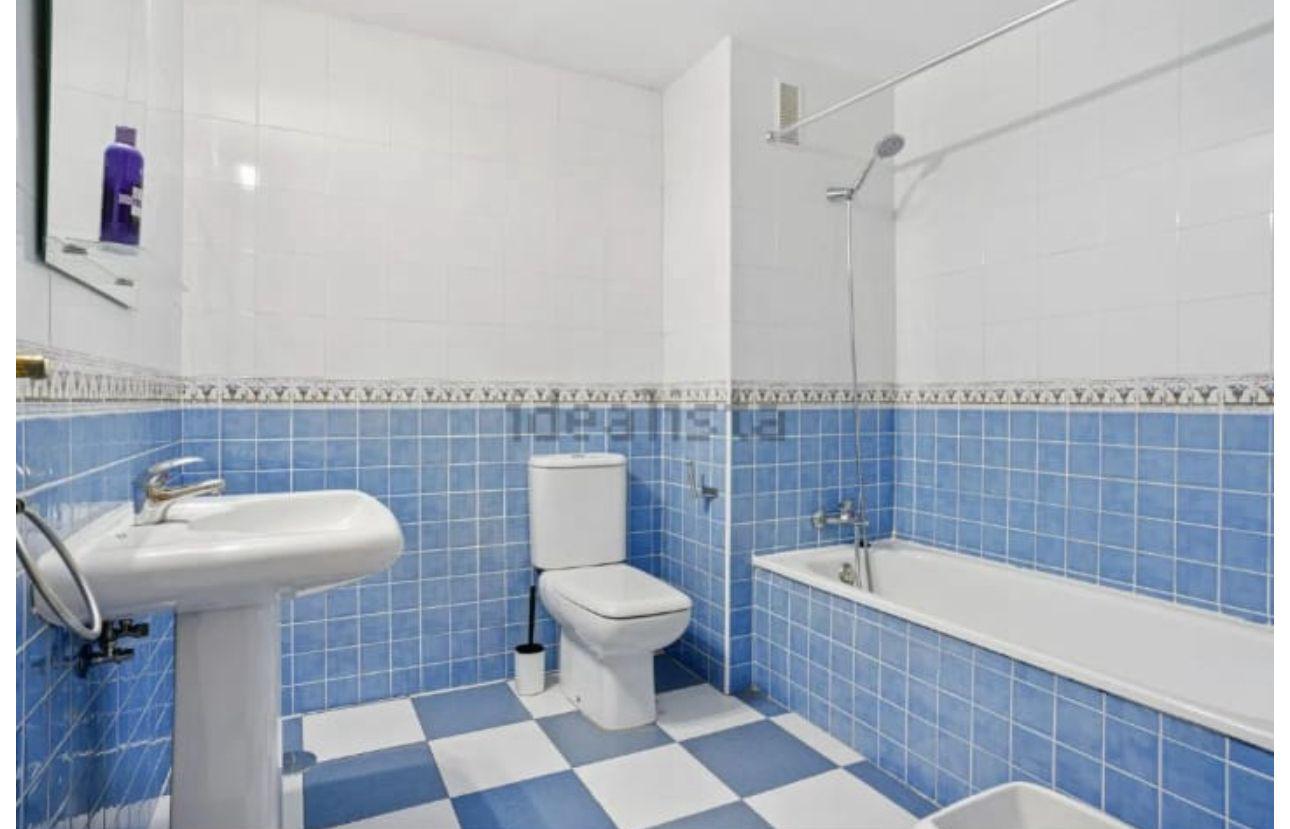 Imagen 15 Piso en venta en Marbella / Urb. La Reserva de Marbella, entre Elviria y Cabopino