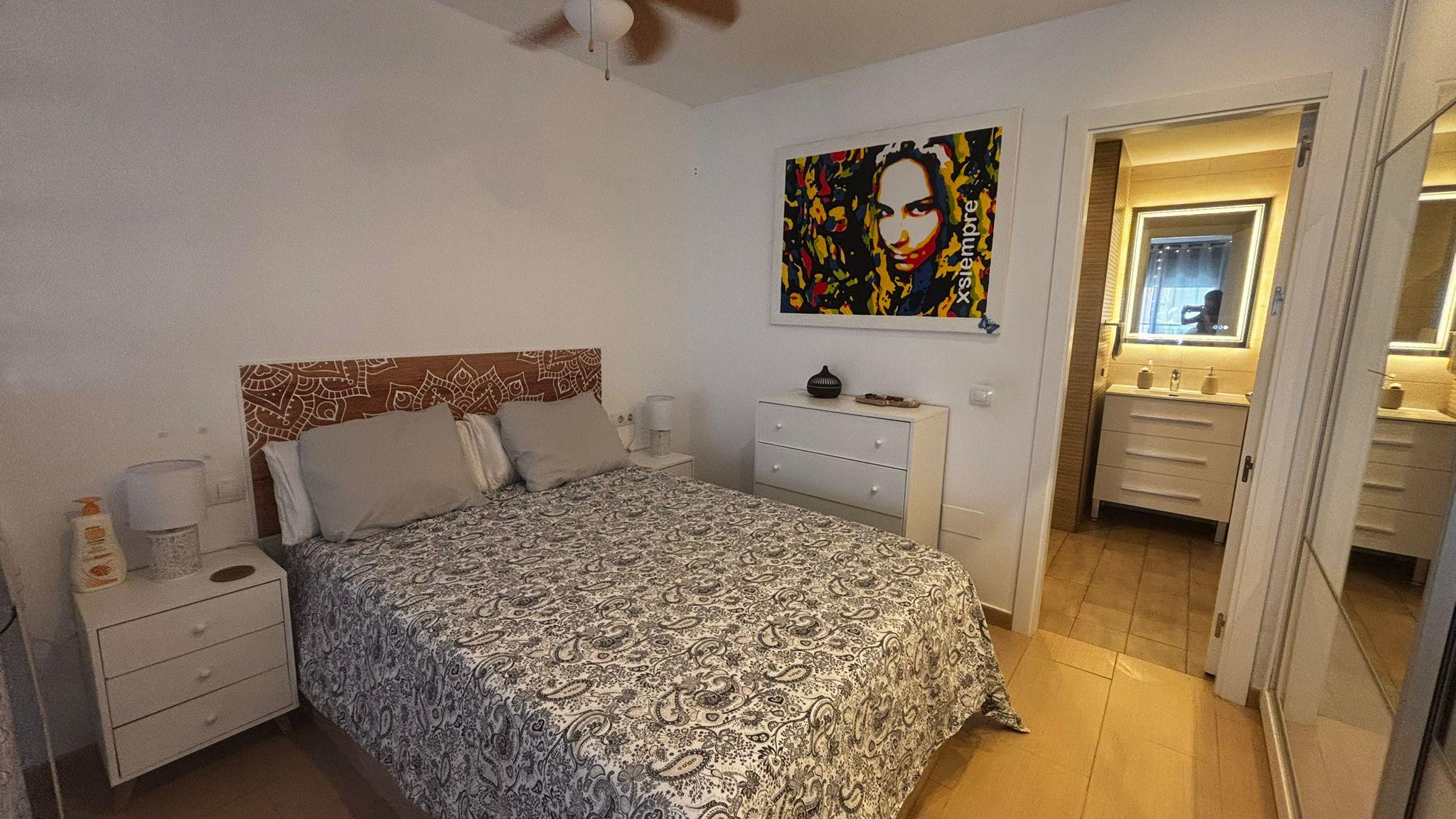 Imagen 13 Apartamento en venta en Benalmádena / A 5 min. de la estación de tren y Palacio de Deportes