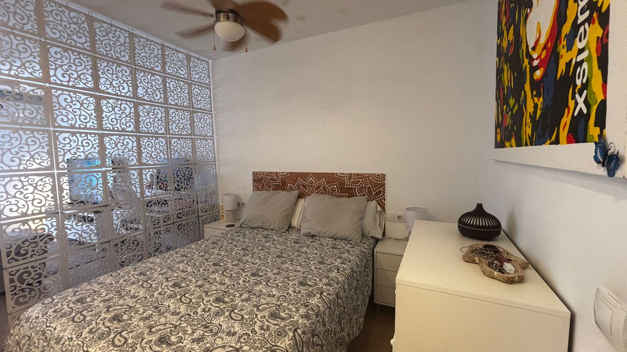 Imagen 14 Apartamento en venta en Benalmádena / A 5 min. de la estación de tren y Palacio de Deportes