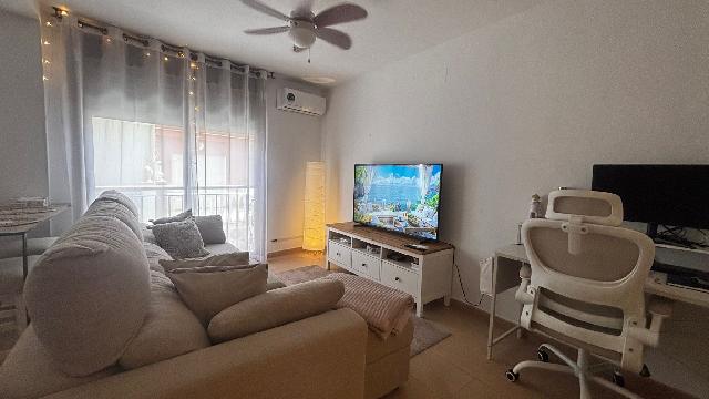 Imagen 2 Inmueble 302108 - Apartamento en venta en Benalmádena / A 5 min. de la estación de tren y Palacio de Deportes