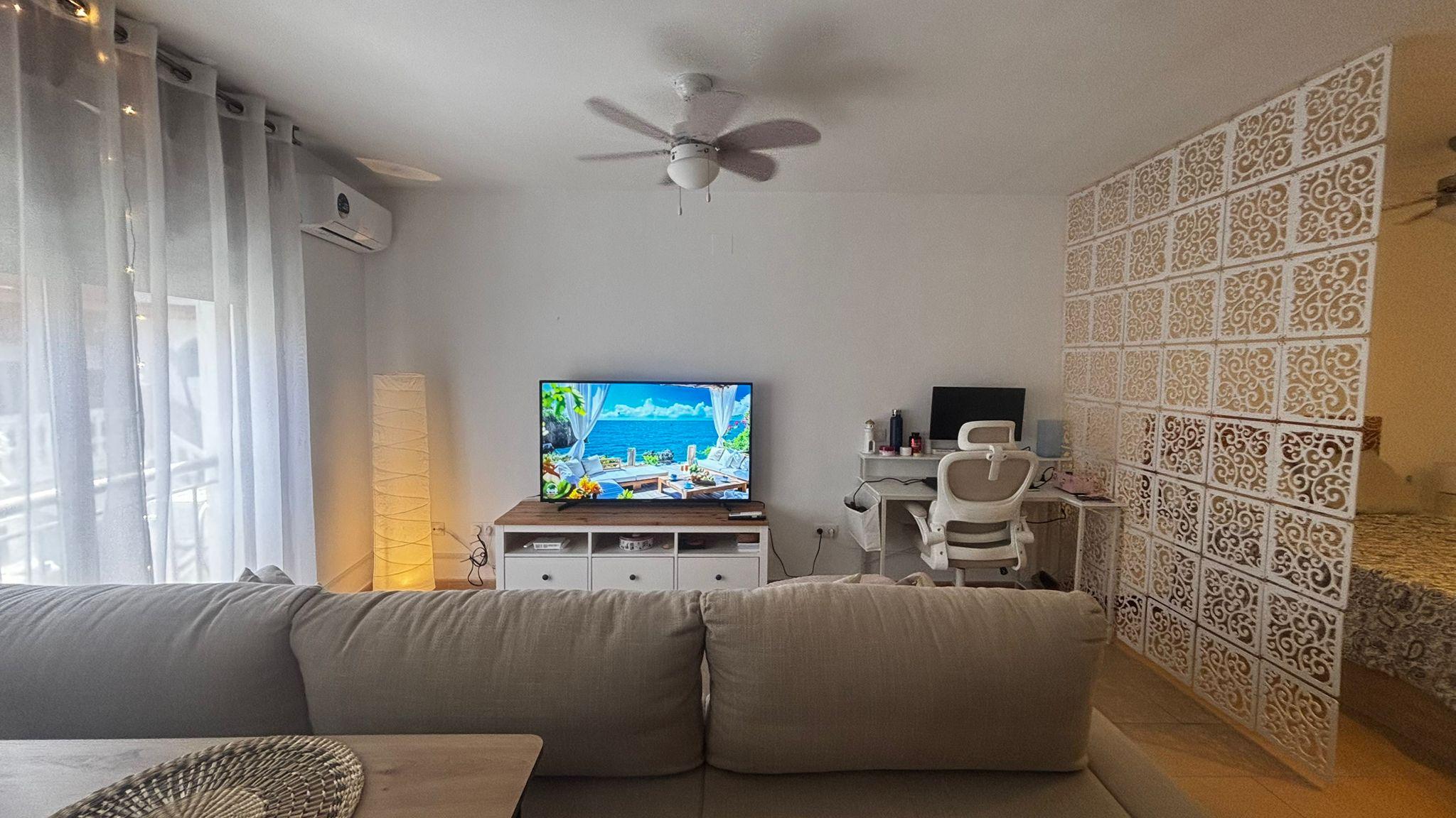 Imagen 6 Apartamento en venta en Benalmádena / A 5 min. de la estación de tren y Palacio de Deportes