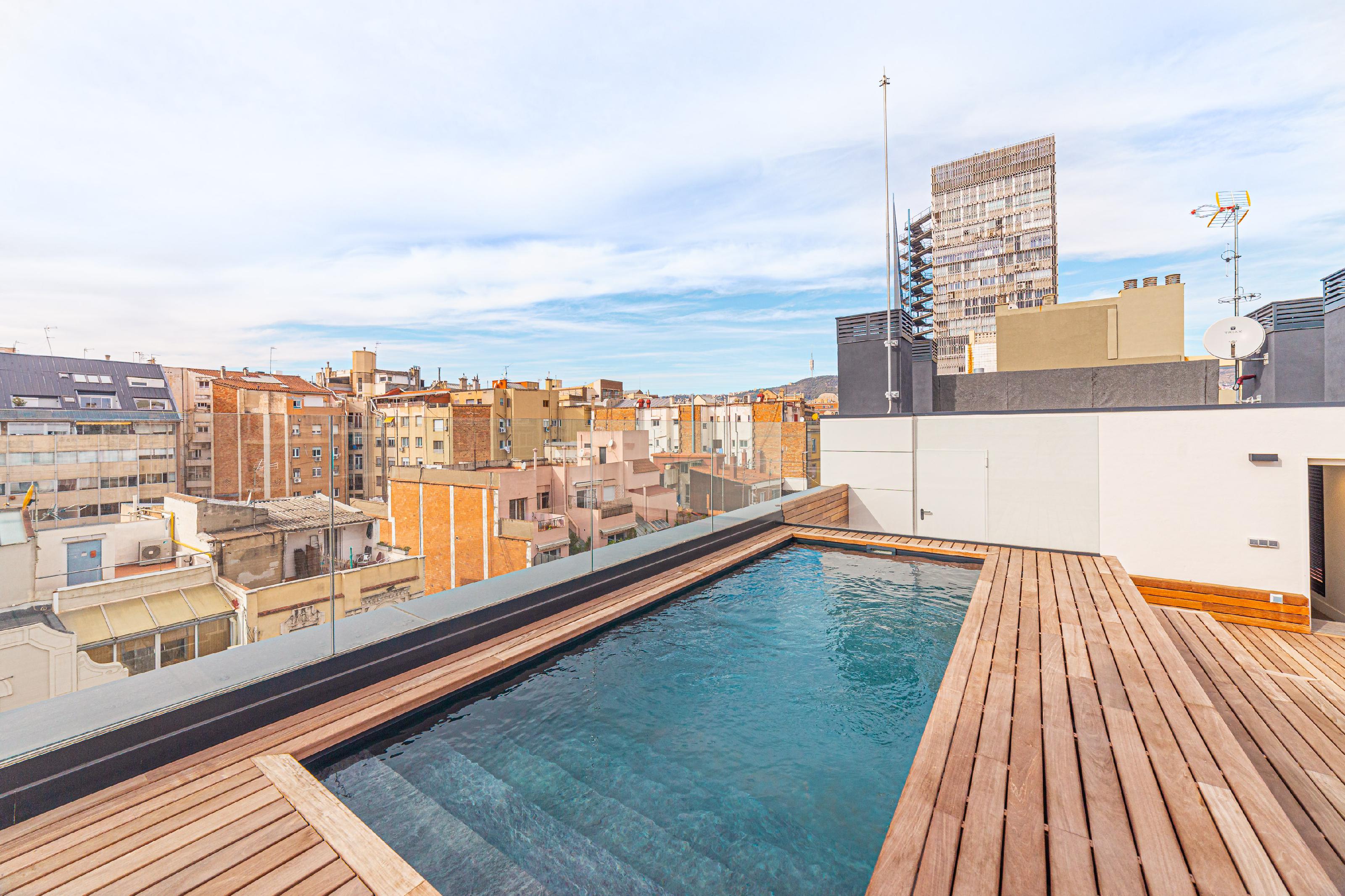 Imagen 5 Ático en venta en Barcelona / Via Augusta - Julián Romea 