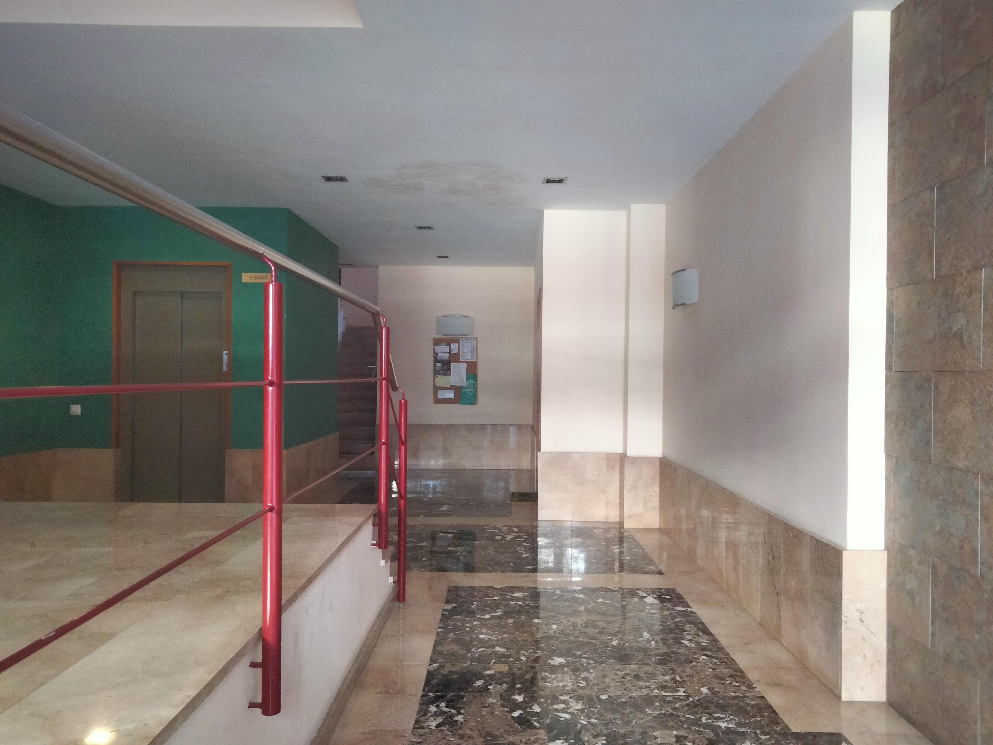 Imagen 19 Piso en venta en Barcelona / Llobregós - Junto Metro Teixonera
