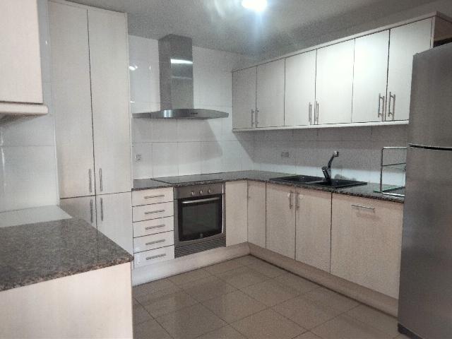 Imagen 2 Inmueble 290420 - Piso en venta en Barcelona / Junto metro Teixonera