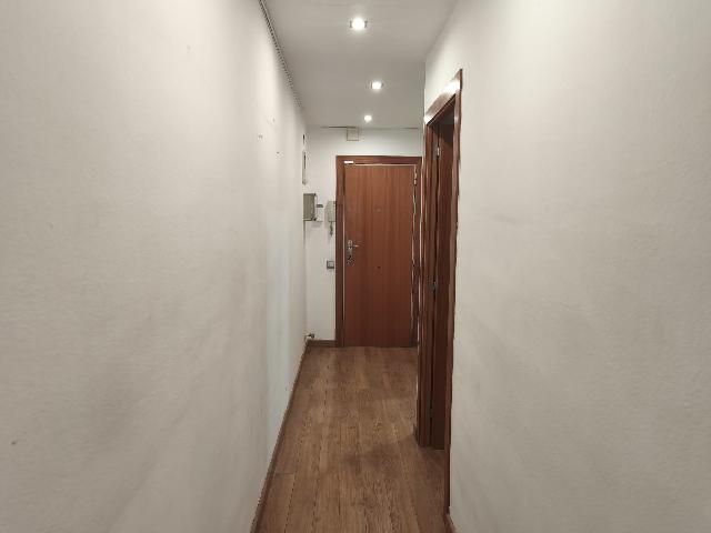 Imagen 16 Inmueble 291688 - Piso en venta en Barcelona / Pou junto Tissó