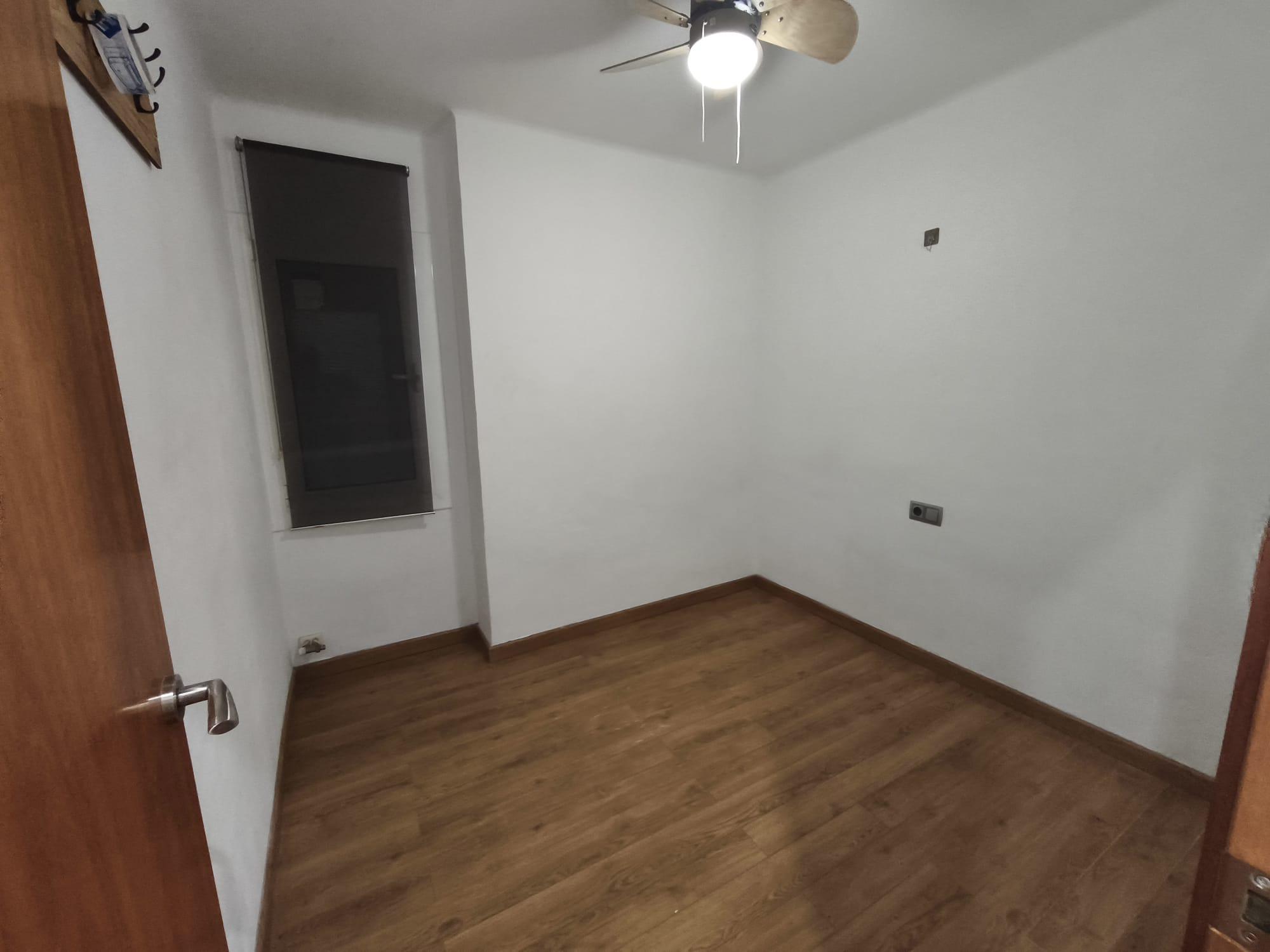 Imagen 7 Piso en venta en Barcelona / Pou junto Tissó
