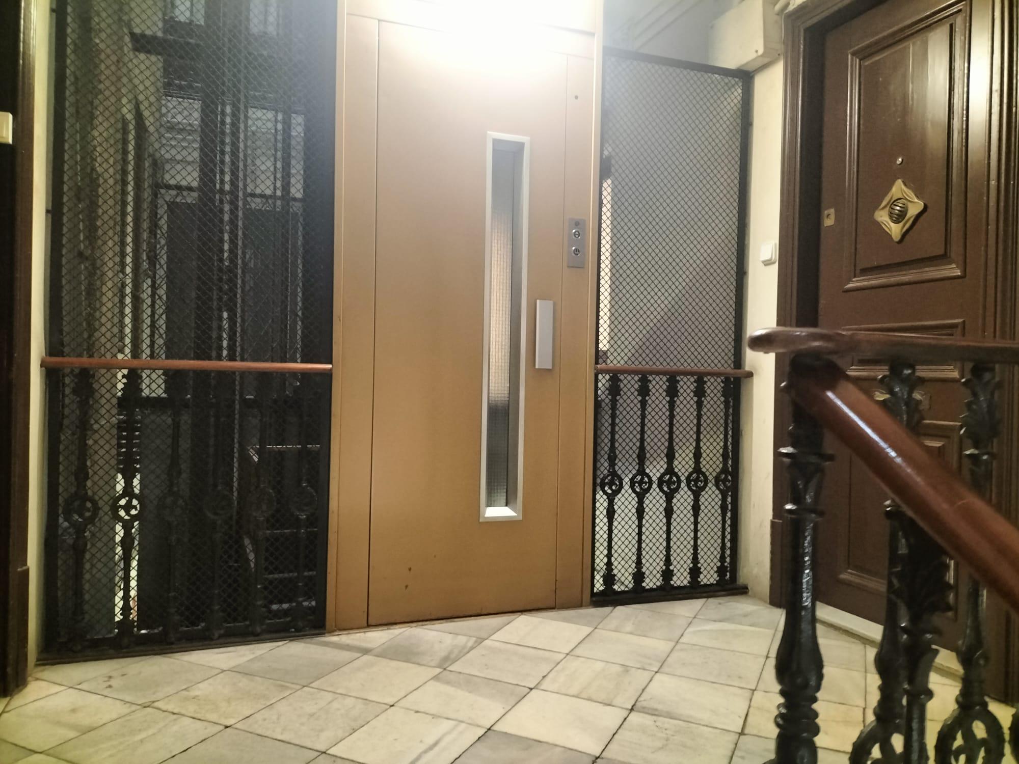 Imagen 26 Piso en venta en Barcelona / Consell de Cent 