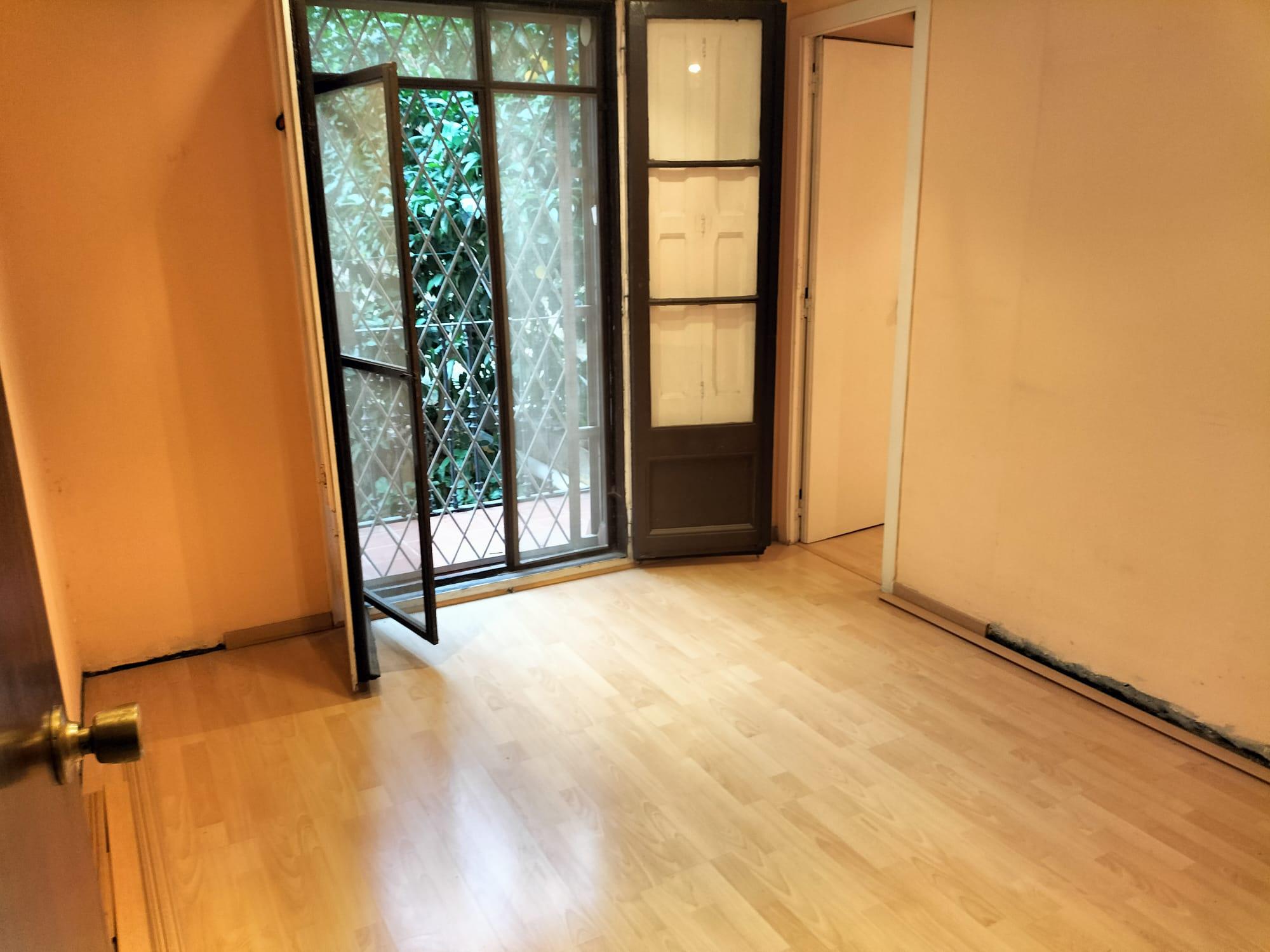 Imagen 4 Piso en venta en Barcelona / Consell de Cent 