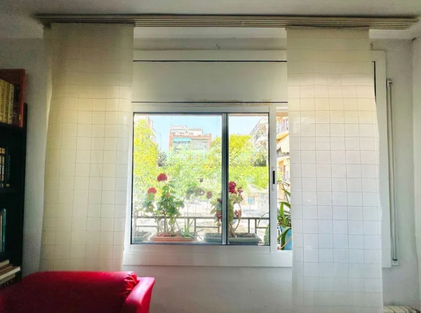 Imagen 16 Inmueble 294682 - Piso en venta en Barcelona / En plena Plaça del Guinardó.