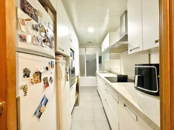 Imagen 24 Inmueble 294682 - Piso en venta en Barcelona / En plena Plaça del Guinardó.