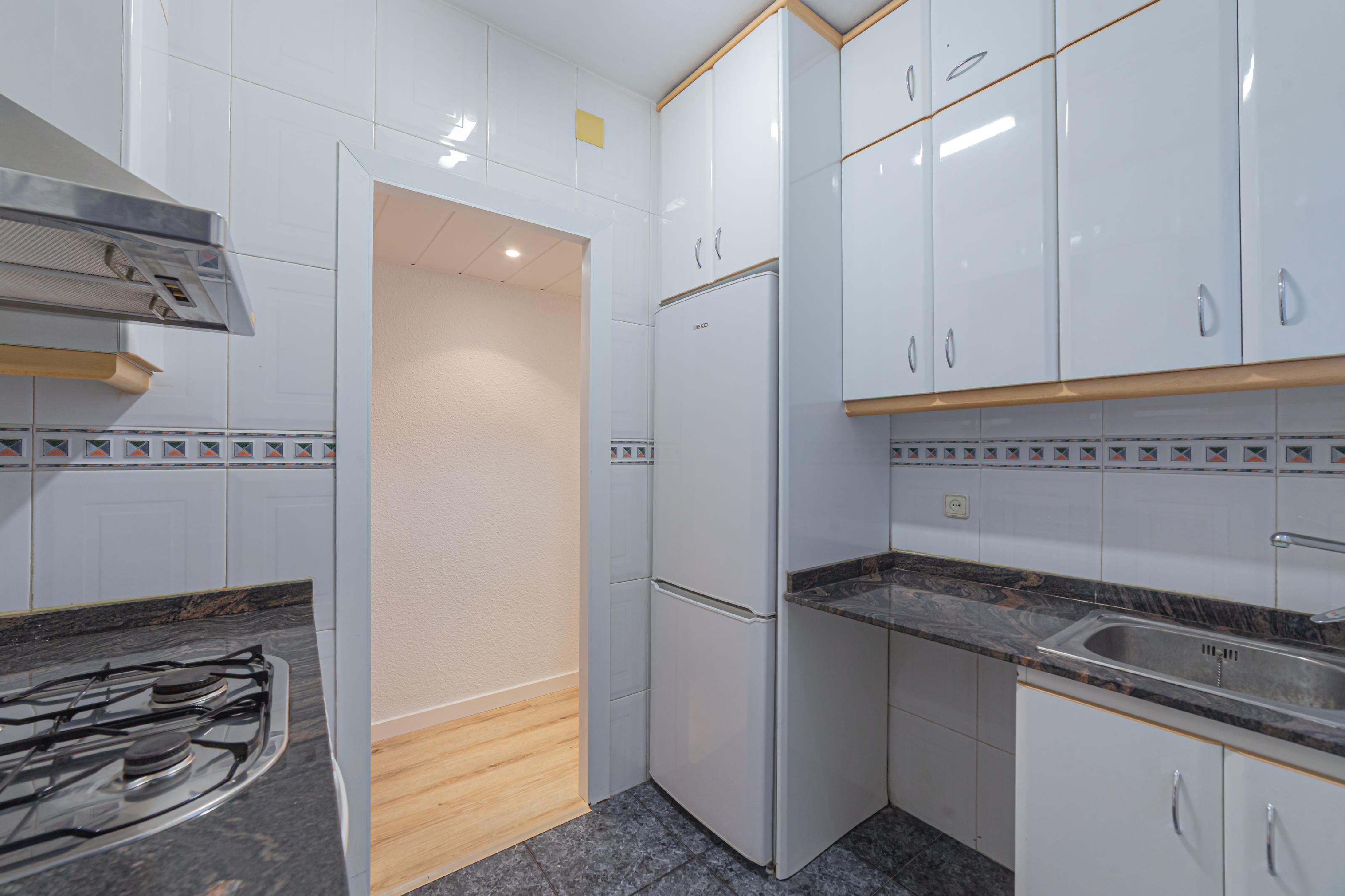 Imagen 4 Piso en venta en Barcelona / Roger - Portbou