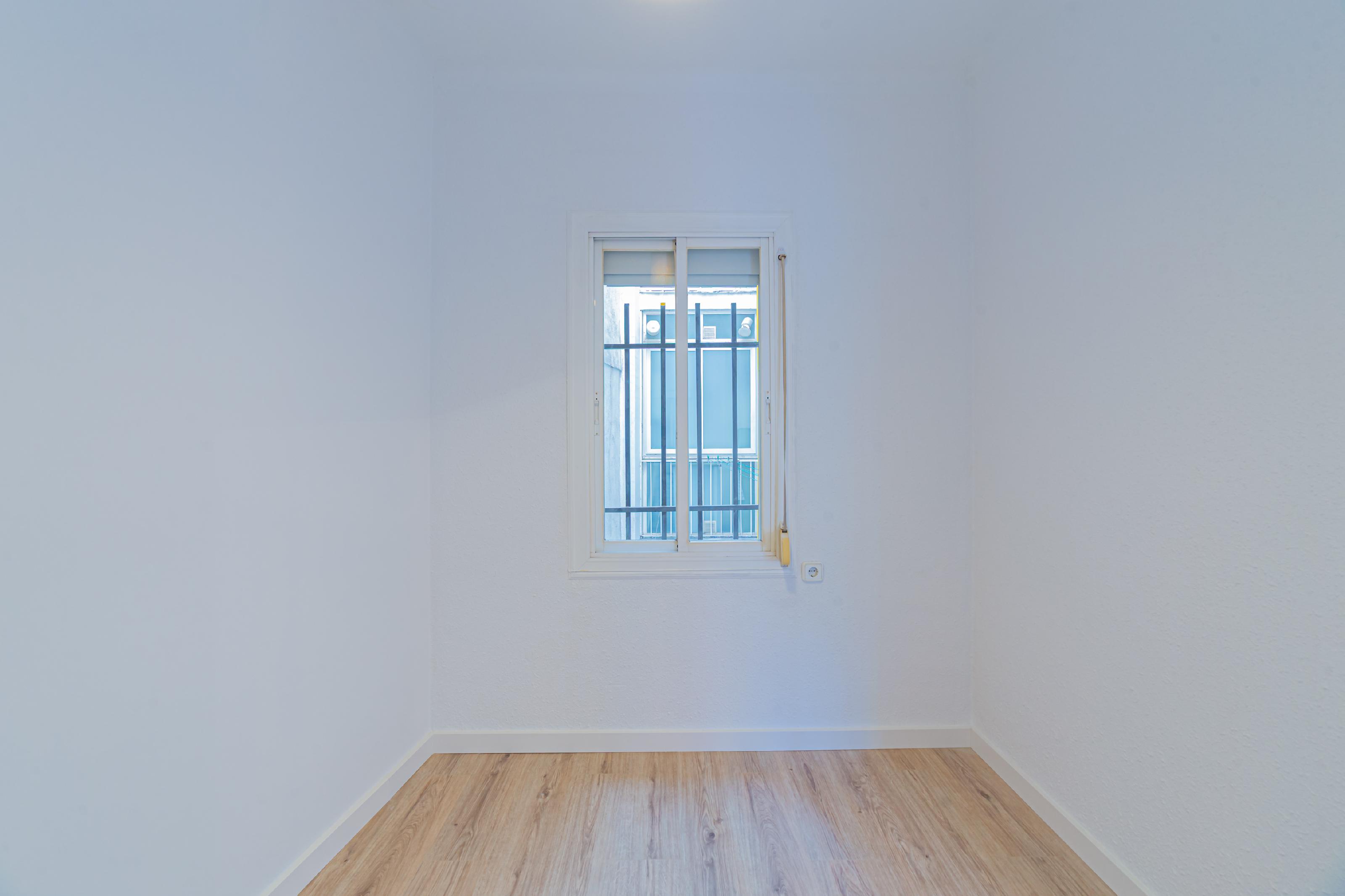 Imagen 18 Piso en venta en Barcelona / Roger - Portbou