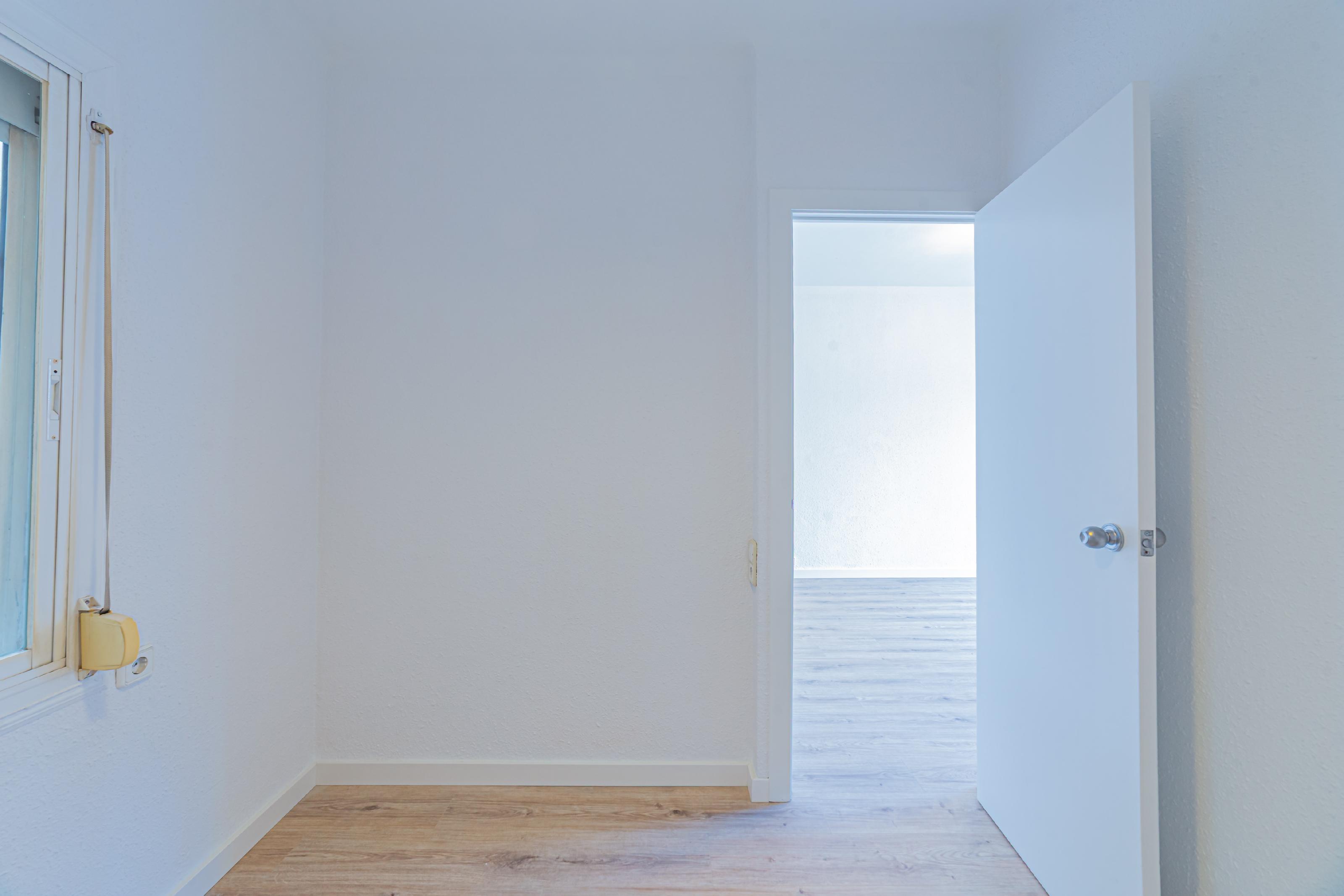 Imagen 19 Piso en venta en Barcelona / Roger - Portbou