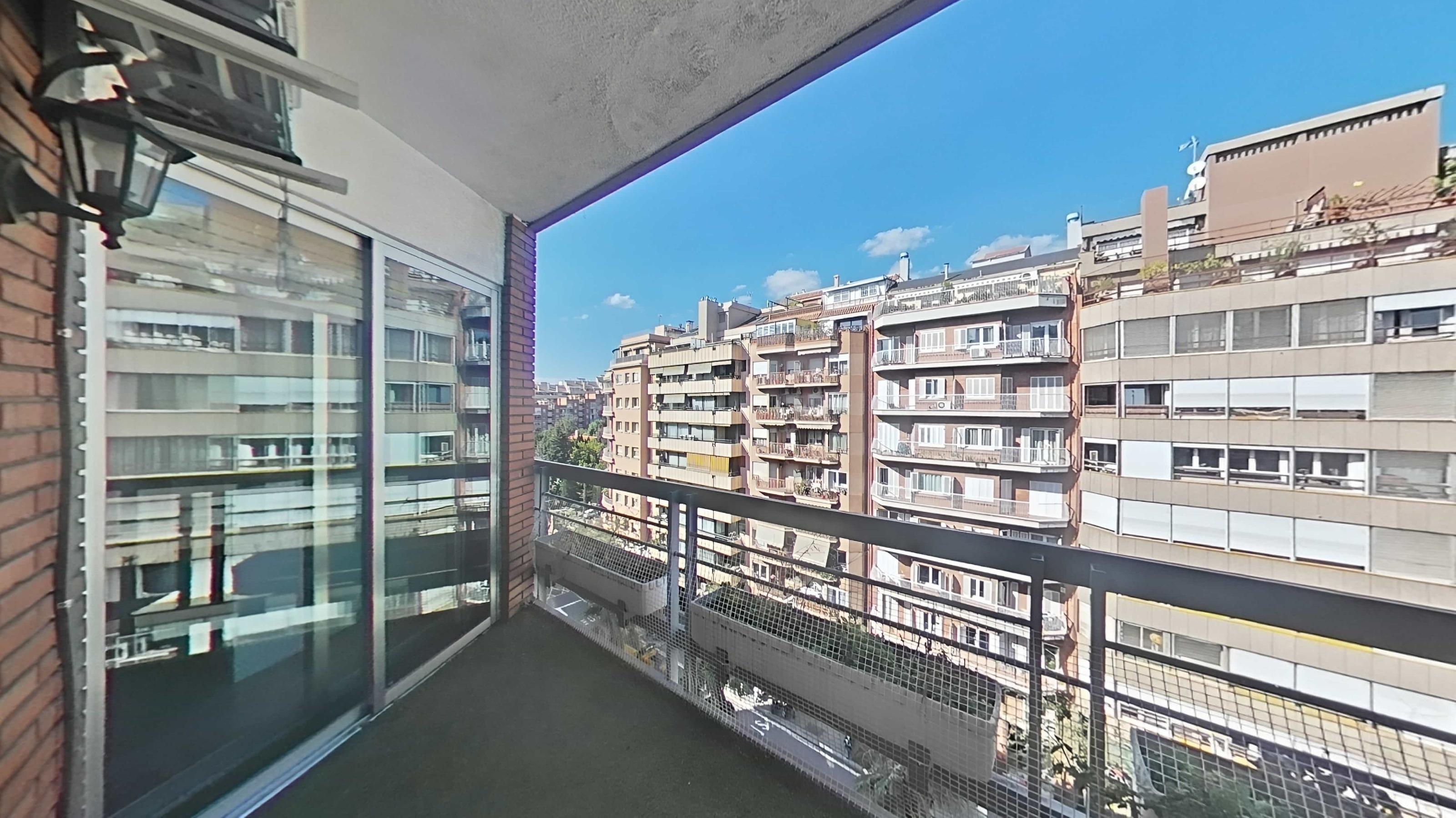 Imagen 16 Dúplex en venta en Barcelona / travesera de Dalt