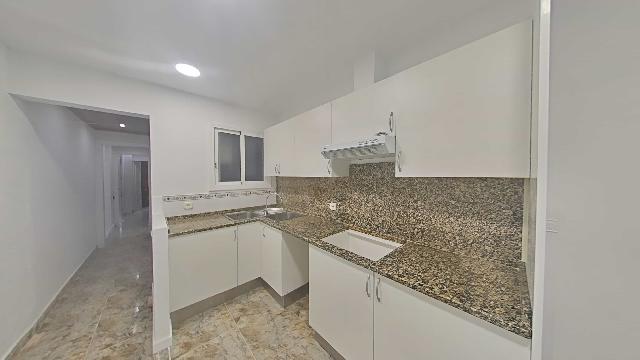 Imagen 3 Inmueble 298445 - Piso en venta en Barcelona / Lepant - Casp