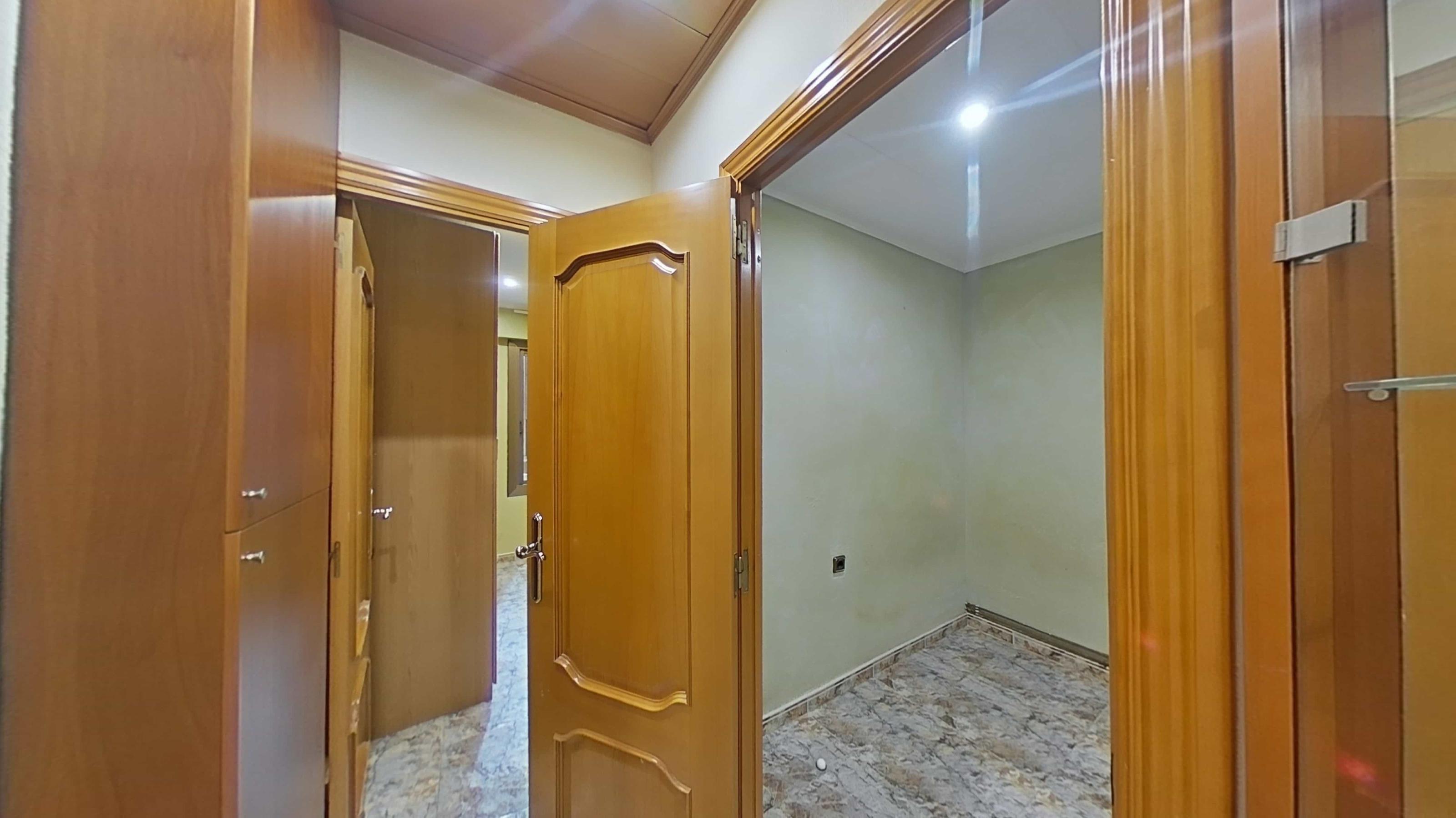 Imagen 10 Piso en venta en Barcelona / Lepant - Casp