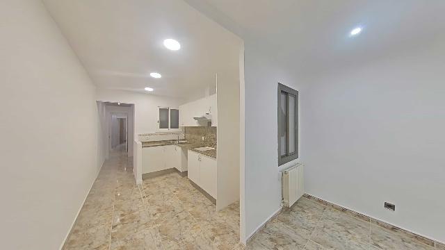 Imagen 2 Inmueble 298445 - Piso en venta en Barcelona / Lepant - Casp