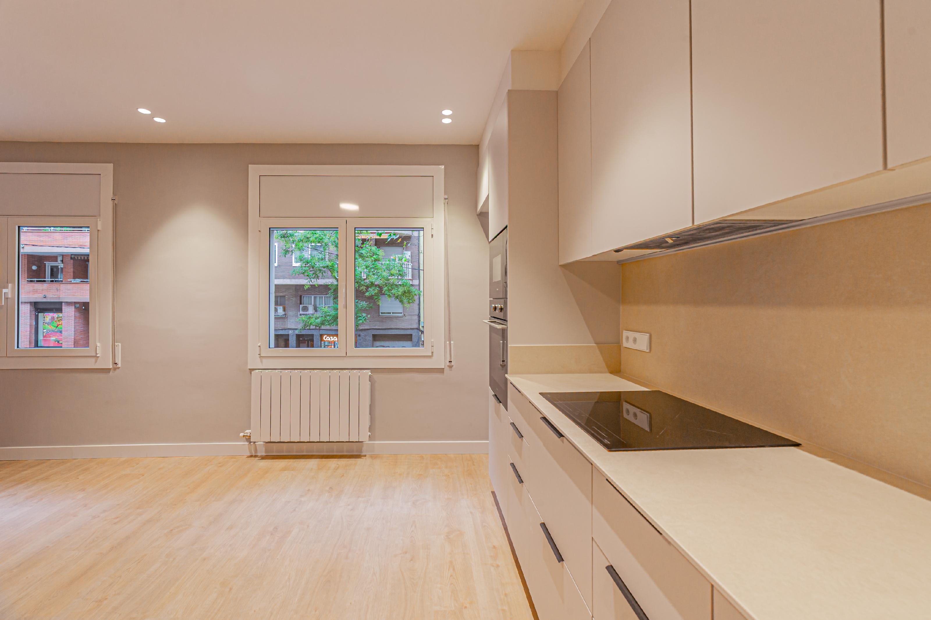 Imagen 10 Piso en venta en Barcelona / Padilla - Travessera de Gràcia