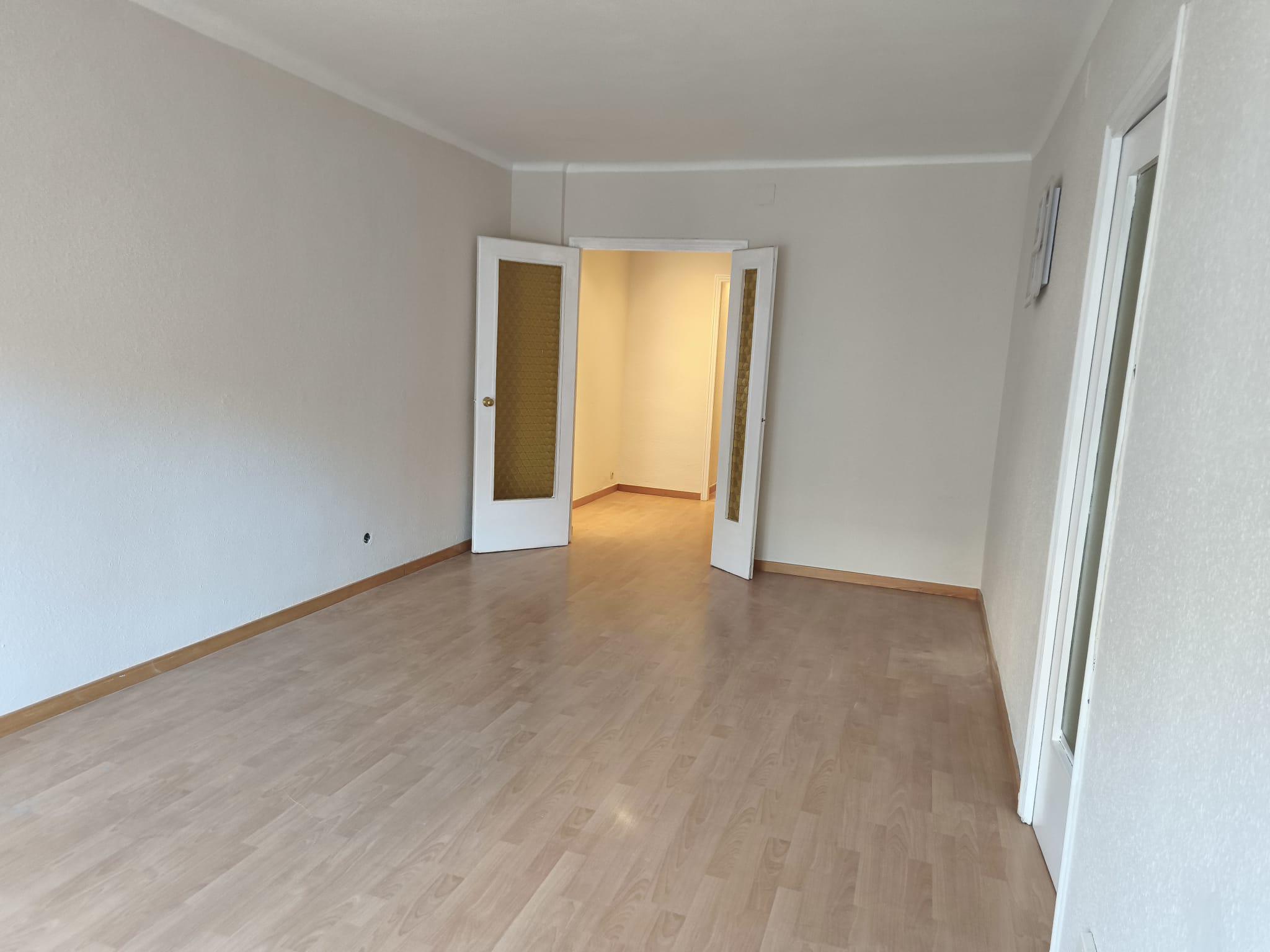 Imagen 12 Piso en venta en Barcelona / Dos de Maig - Enamorats