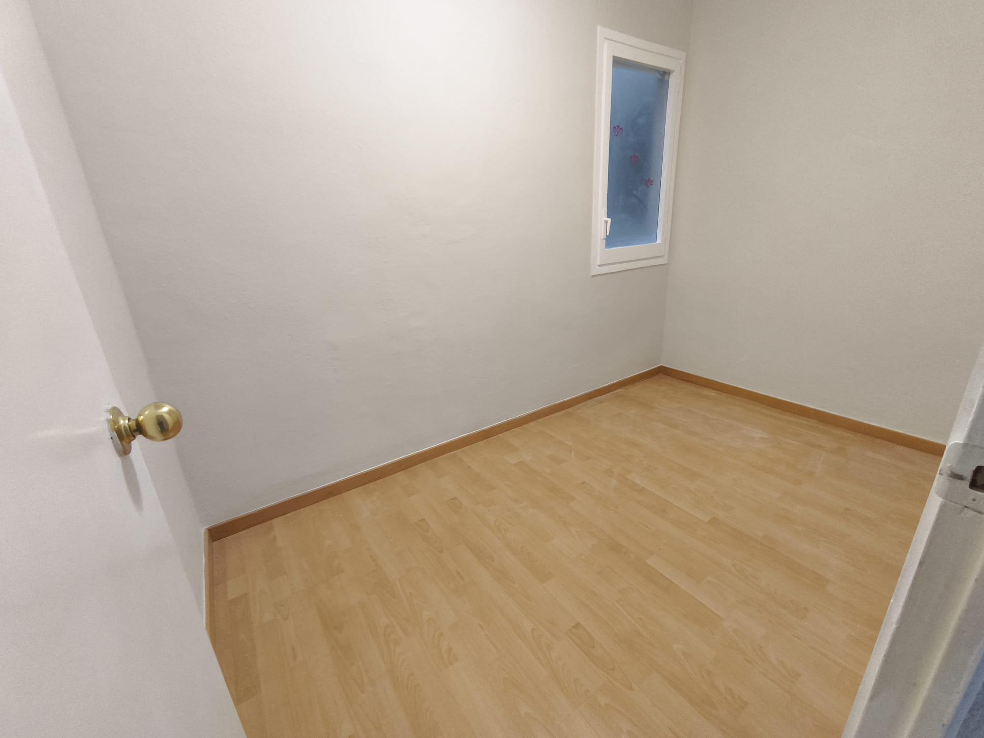 Imagen 8 Piso en venta en Barcelona / Dos de Maig - Enamorats