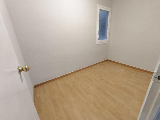 Imagen 8 Inmueble 299242 - Piso en venta en Barcelona / Dos de Maig - Enamorats