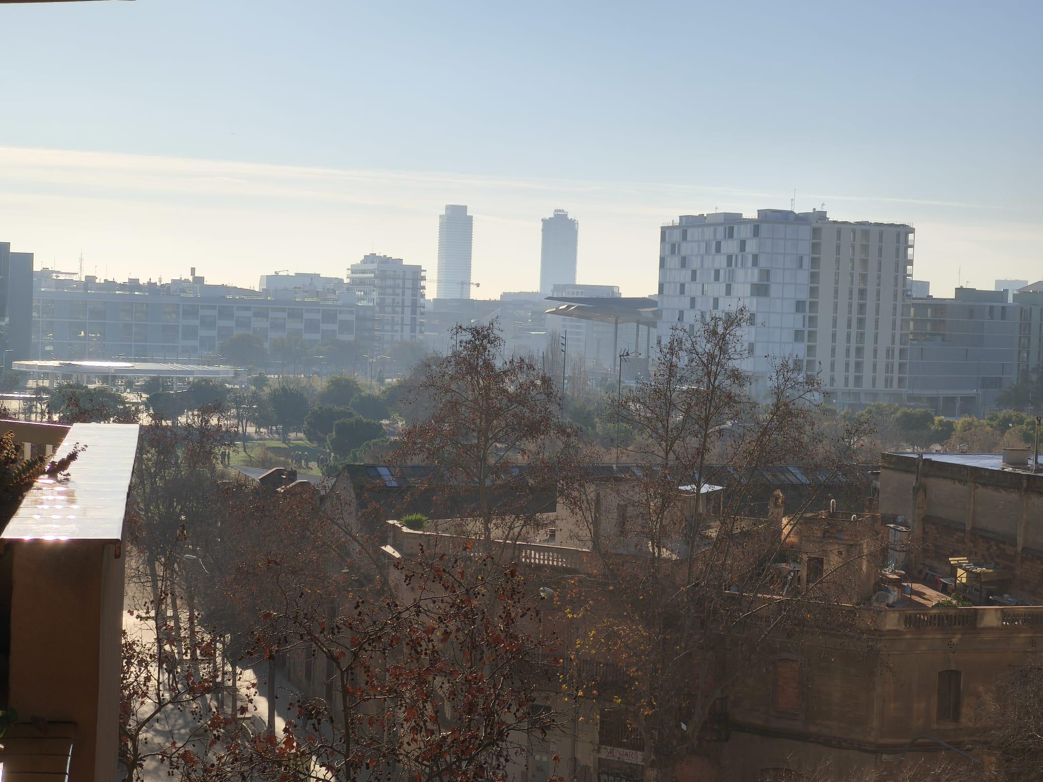 Imagen 3 Piso en venta en Barcelona / Dos de Maig - Enamorats