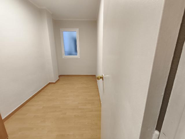 Imagen 10 Inmueble 299242 - Piso en venta en Barcelona / Dos de Maig - Enamorats