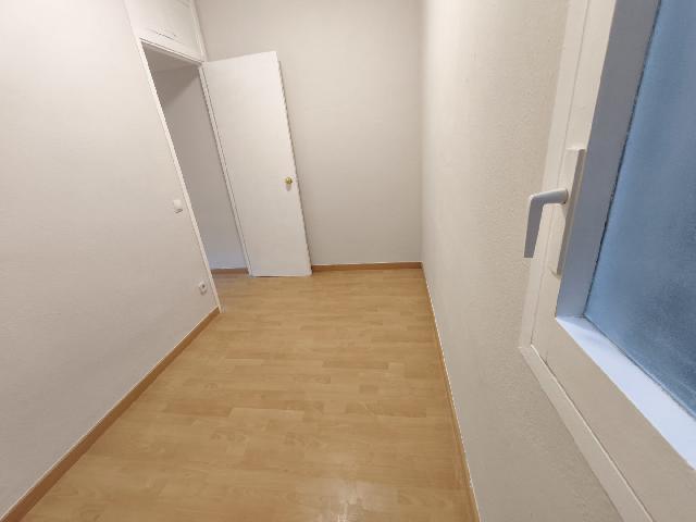 Imagen 9 Inmueble 299242 - Piso en venta en Barcelona / Dos de Maig - Enamorats