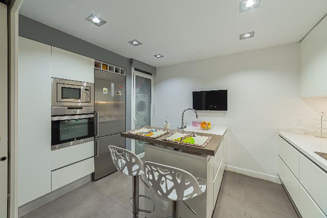 Imagen 15 Inmueble 299727 - Piso en venta en Barcelona / Balmes - Plaça del Putxet