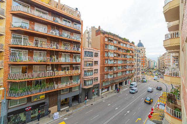 Imagen 31 Inmueble 299727 - Piso en venta en Barcelona / Balmes - Plaça del Putxet