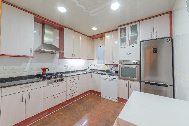 Imagen 3 Inmueble 299806 - Ático en venta en Barcelona / Alloza - Plaça Virrei Amat