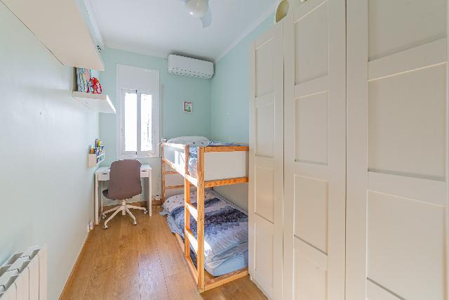 Imagen 5 Inmueble 299806 - Ático en venta en Barcelona / Alloza - Plaça Virrei Amat