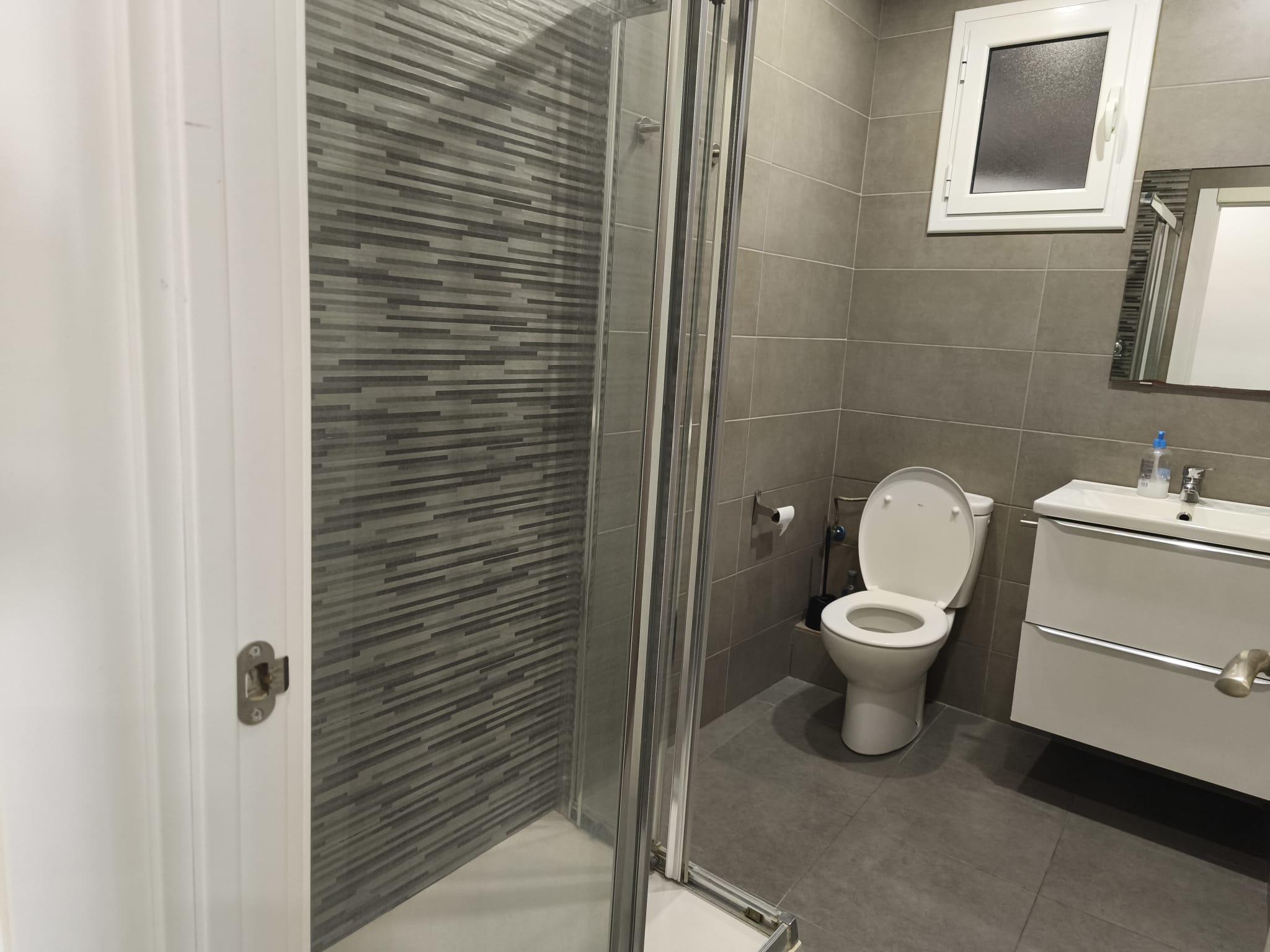 Imagen 10 Piso en venta en Barcelona / Felip ll - Garcilaso