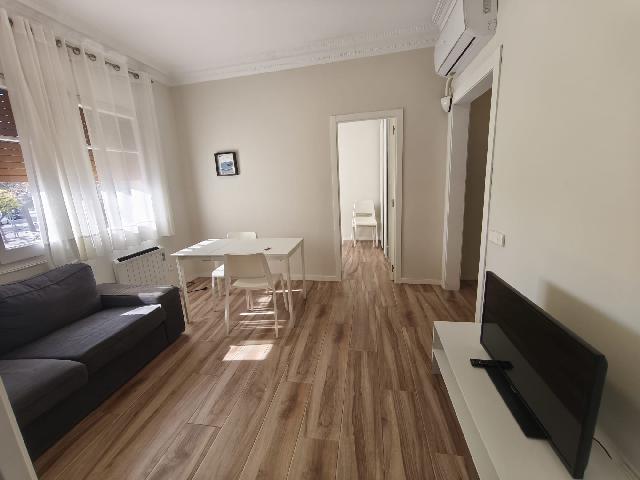 Imagen 1 Inmueble 300855 - Piso en venta en Barcelona / Felip ll - Garcilaso