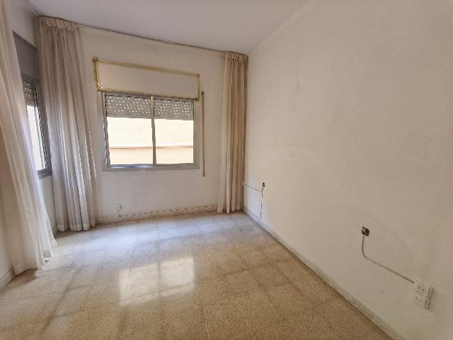 Imagen 13 Inmueble 301044 - Planta Baja en venta en Barcelona / Fontova - Degà Bahí