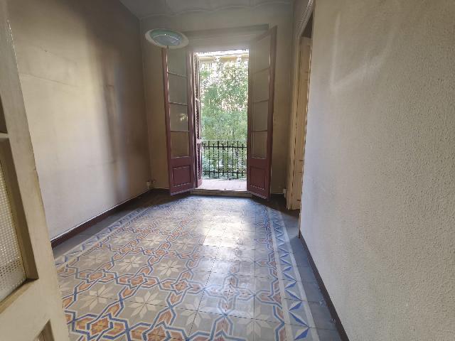 Imagen 6 Inmueble 302251 - Piso en venta en Barcelona / Sardenya - Plaça Sagrada Familia
