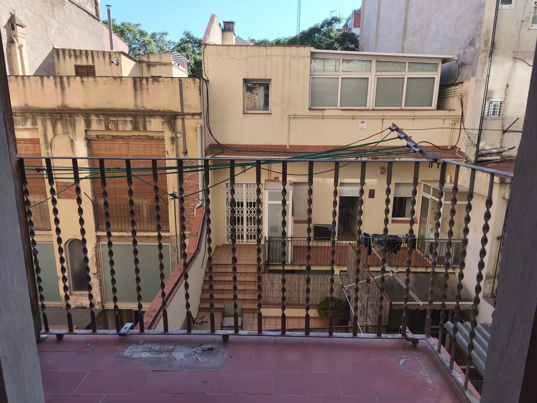 Imagen 4 Piso en venta en Barcelona / Sardenya - Plaça Sagrada Familia