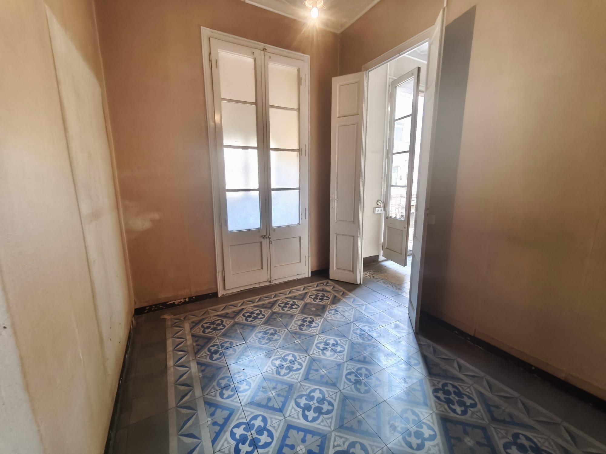 Imagen 5 Piso en venta en Barcelona / Sardenya - Plaça Sagrada Familia