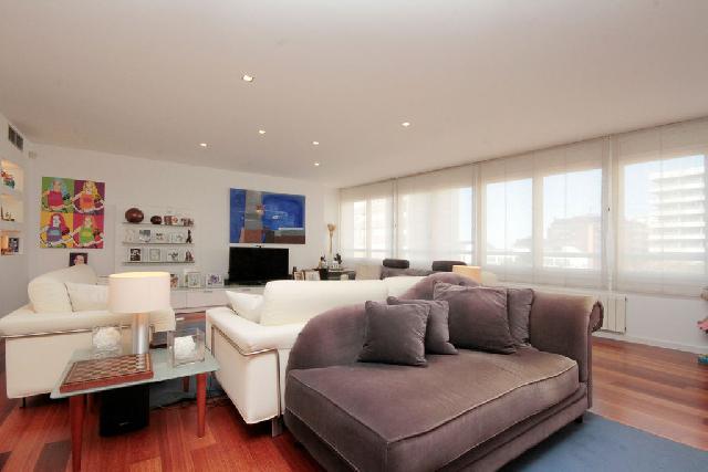 Imagen 16 Inmueble 302269 - Piso en venta en Barcelona / Av. Roma - Tarragona